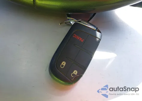 2021 Jeep Compass Altitude 4X4 from USA, damaged, VIN 3C4NJDBB2MT586654